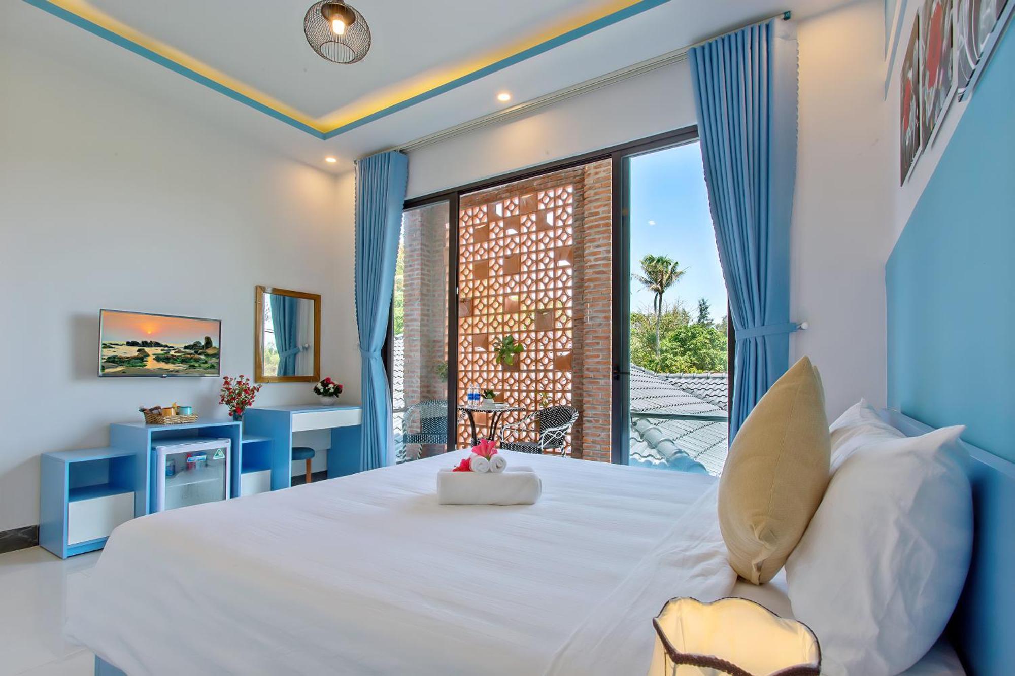 Riverside Dorm And Restaurant Hoi An Exterior photo